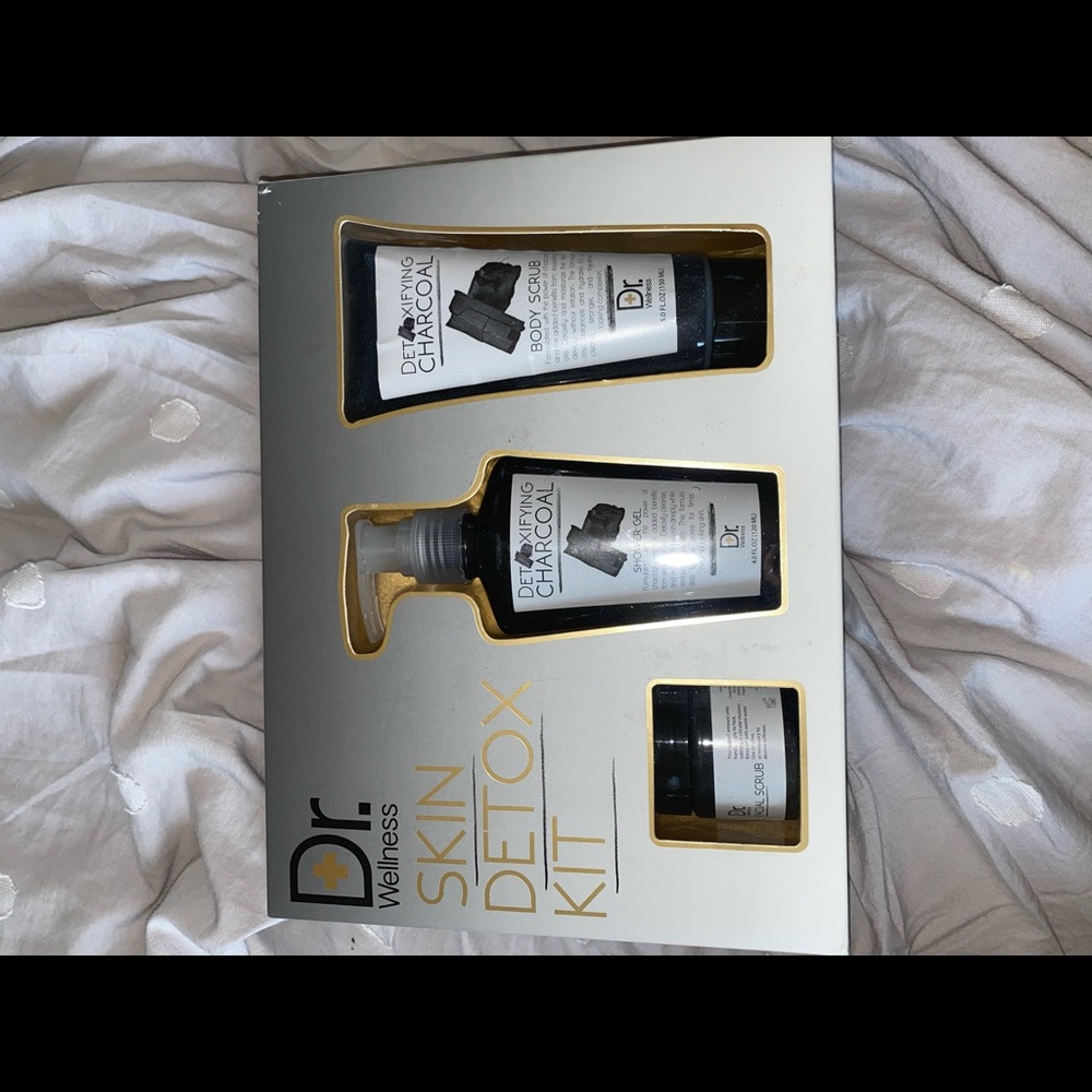 Dr Wellness skin detox kit